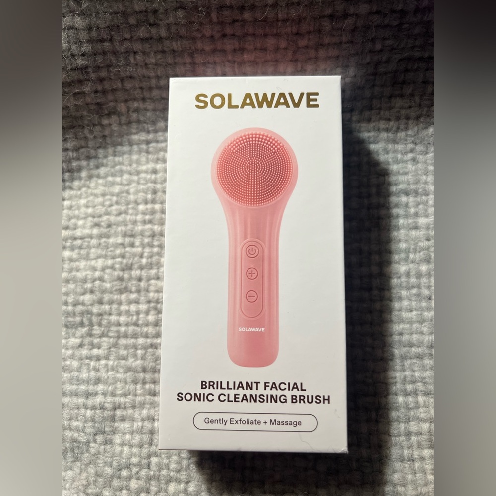 Solawave: Brilliant Facial Sonic Cleansing Brush